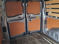 Bedrijfswagen, opel, vivaro - afbeelding 31 van  47