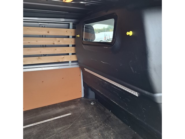 Bedrijfswagen, opel, vivaro - afbeelding 32 van  47
