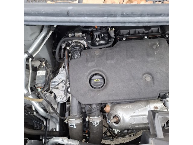 Bedrijfswagen, opel, vivaro - afbeelding 39 van  47