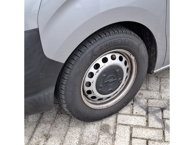 Bedrijfswagen, opel, vivaro - afbeelding 46 van  47