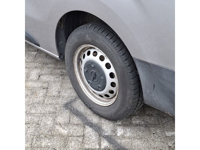 Bedrijfswagen, opel, vivaro - afbeelding 3 van  42