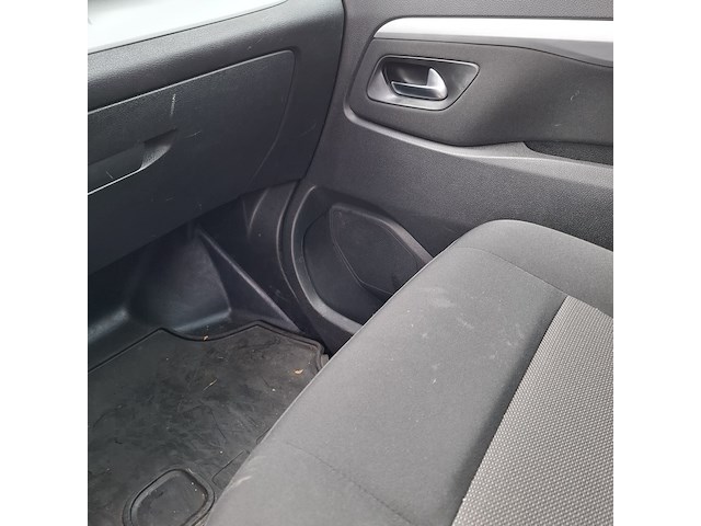 Bedrijfswagen, opel, vivaro - afbeelding 15 van  42