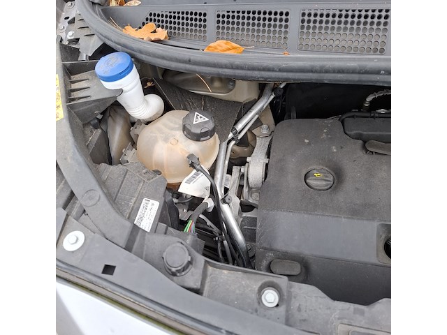 Bedrijfswagen, opel, vivaro - afbeelding 32 van  42