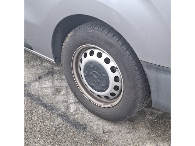 Bedrijfswagen, opel, vivaro - afbeelding 3 van  45