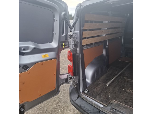 Bedrijfswagen, opel, vivaro - afbeelding 19 van  45