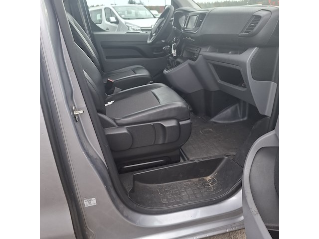 Bedrijfswagen, opel, vivaro - afbeelding 30 van  45