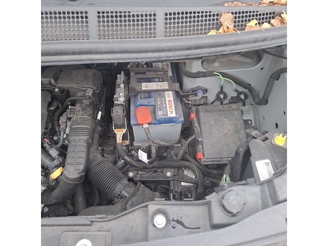 Bedrijfswagen, opel, vivaro - afbeelding 36 van  45