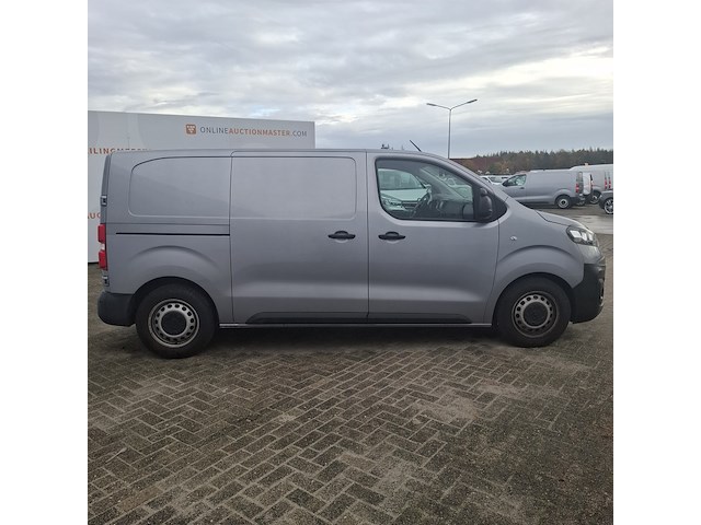Bedrijfswagen, opel, vivaro - afbeelding 34 van  45