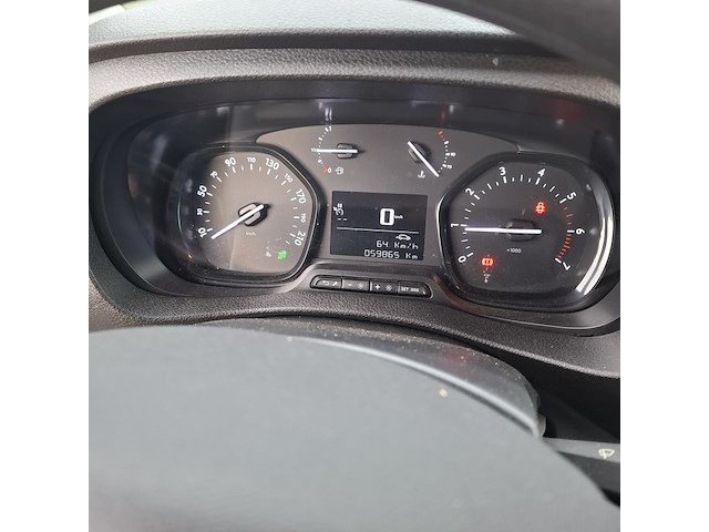 Bedrijfswagen, opel, vivaro - afbeelding 24 van  55