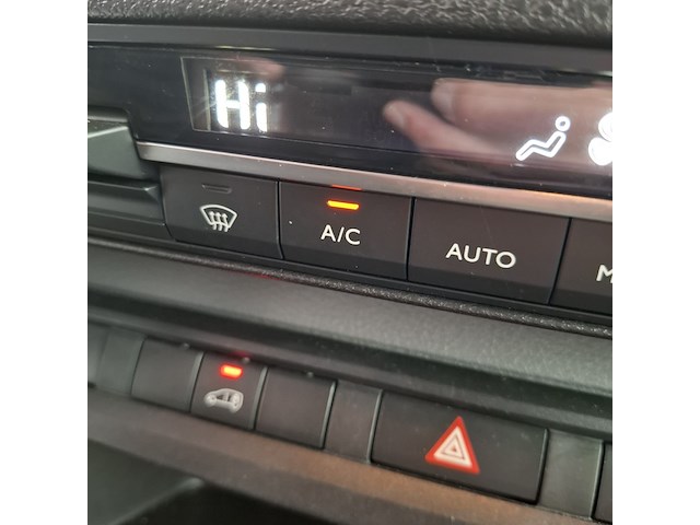 Bedrijfswagen, opel, vivaro - afbeelding 31 van  55