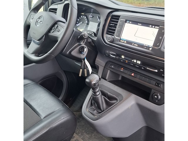 Bedrijfswagen, opel, vivaro - afbeelding 36 van  55