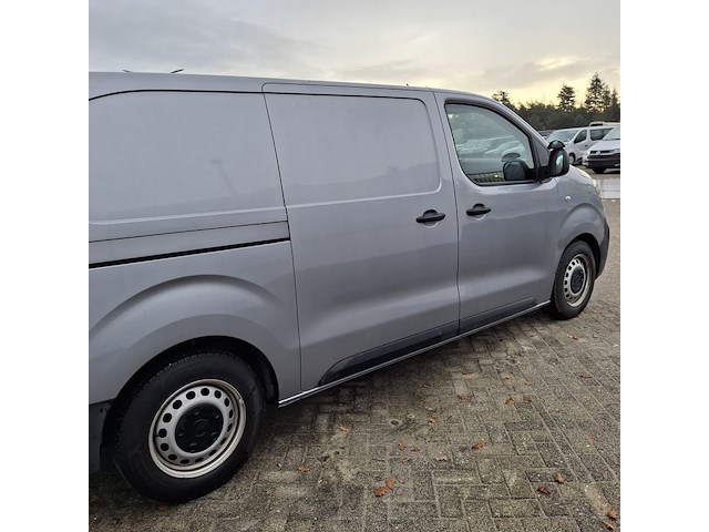 Bedrijfswagen, opel, vivaro - afbeelding 45 van  55