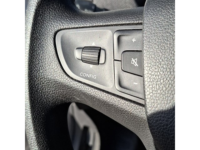 Bedrijfswagen, opel, vivaro - afbeelding 19 van  49