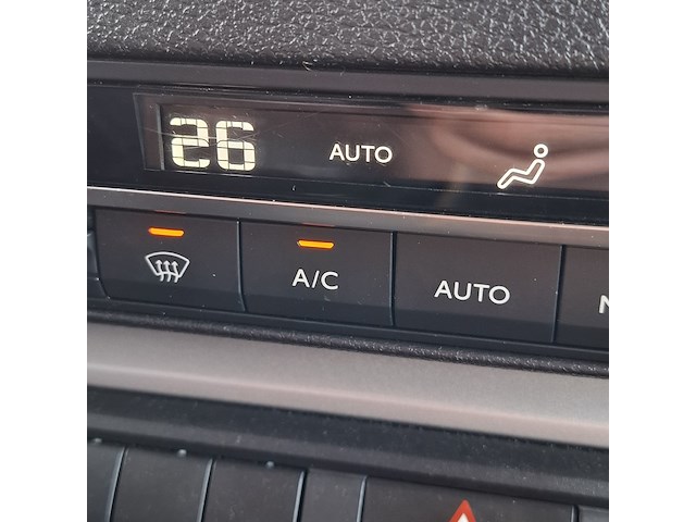 Bedrijfswagen, opel, vivaro - afbeelding 29 van  49