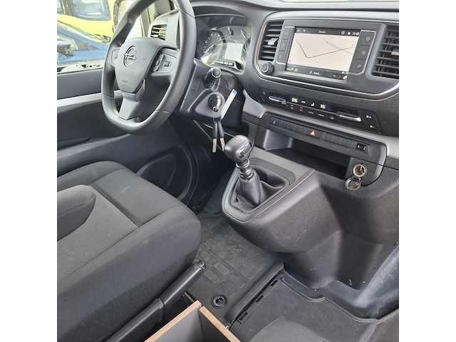 Bedrijfswagen, opel, vivaro - afbeelding 41 van  49