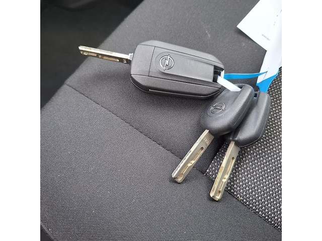 Bedrijfswagen, opel, vivaro - afbeelding 44 van  49