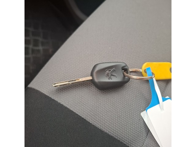 Bedrijfswagen, peugeot, expert, 2018 - afbeelding 38 van  43