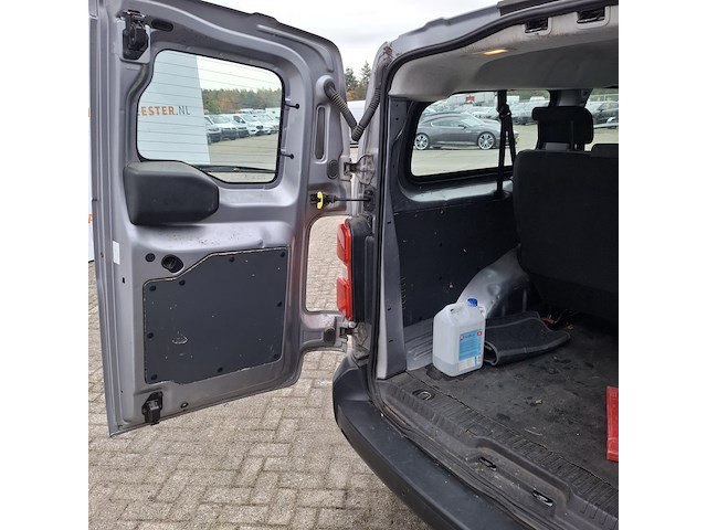 Bedrijfswagen, peugeot, expert - afbeelding 22 van  43