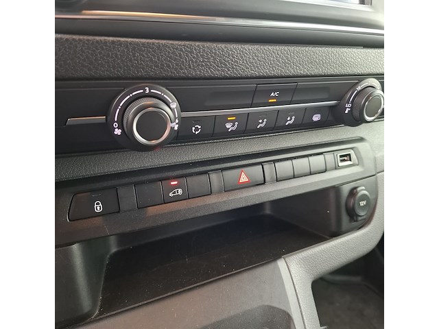 Bedrijfswagen, peugeot, expert - afbeelding 29 van  52