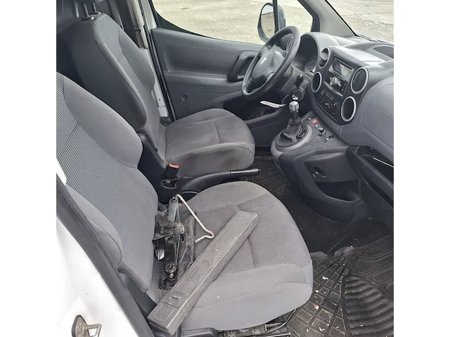 Bedrijfswagen peugeot, partner 120 1.6 hdi l1 xr, bouwjaar 2008 - afbeelding 30 van  51