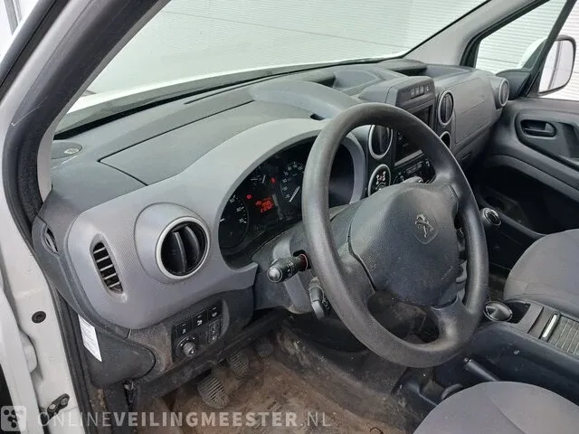 Bedrijfswagen peugeot, partner 1.6 bluehdi 4x4 dangel, bouwjaar 2015 - afbeelding 23 van  59
