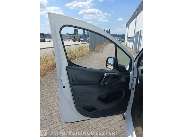 Bedrijfswagen peugeot, partner 1.6 bluehdi 4x4 dangel, bouwjaar 2015 - afbeelding 29 van  59