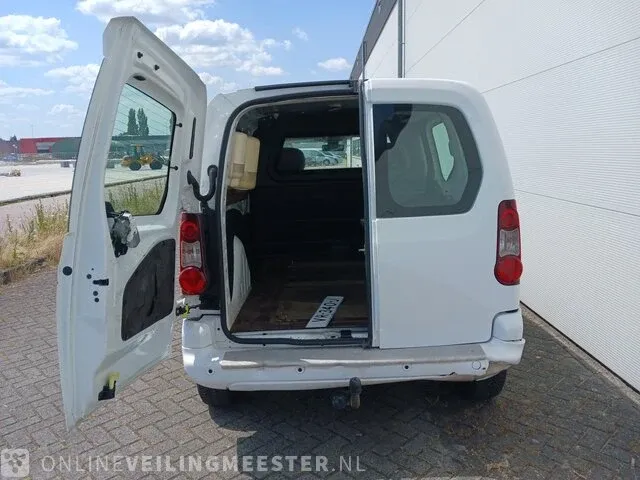 Bedrijfswagen peugeot, partner 1.6 bluehdi 4x4 dangel, bouwjaar 2015 - afbeelding 30 van  59