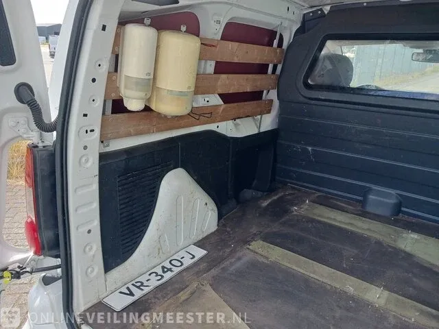Bedrijfswagen peugeot, partner 1.6 bluehdi 4x4 dangel, bouwjaar 2015 - afbeelding 34 van  59
