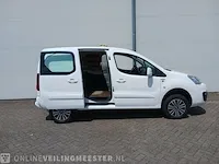 Bedrijfswagen peugeot, partner 1.6 bluehdi 4x4 dangel, bouwjaar 2015 - afbeelding 51 van  59