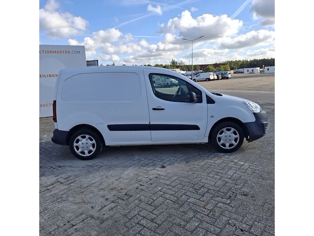 Bedrijfswagen peugeot, partner 1.6 hdi, n.v.t., bouwjaar 2016 - afbeelding 34 van  40