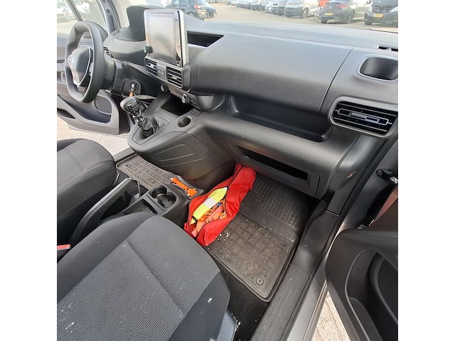 Bedrijfswagen, peugeot, partner, 2022 - afbeelding 18 van  49