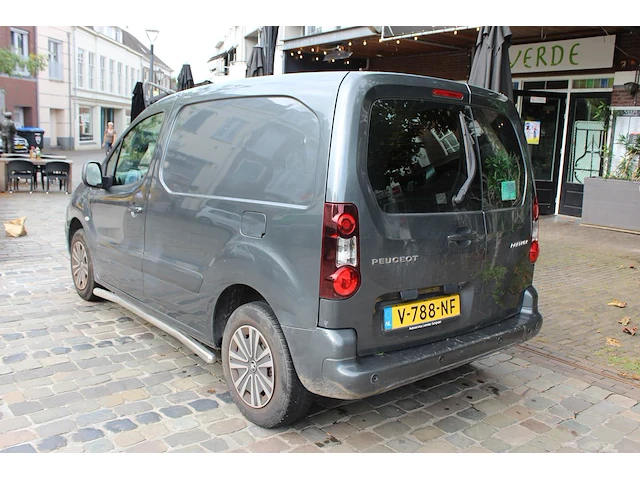 Bedrijfswagen peugeot partner met kenteken v-788-nf - afbeelding 2 van  14