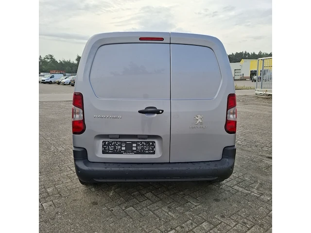Bedrijfswagen peugeot, partner premium 1.5 bluehdi 10, bouwjaar 2022 - afbeelding 25 van  29