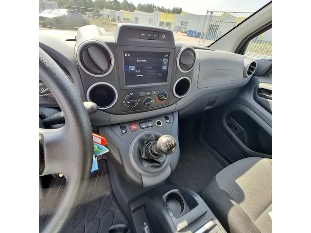 Bedrijfswagen peugeot, partner premium bluehdi 75, bouwjaar 2019 - afbeelding 15 van  59