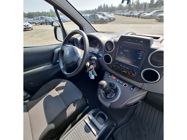 Bedrijfswagen peugeot, partner premium bluehdi 75, bouwjaar 2019 - afbeelding 43 van  59