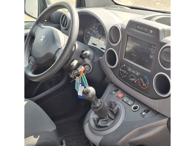 Bedrijfswagen peugeot, partner premium bluehdi 75, bouwjaar 2019 - afbeelding 44 van  59