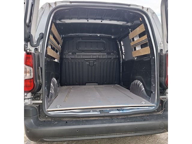 Bedrijfswagen, peugeot, partner - afbeelding 22 van  94