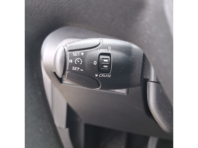 Bedrijfswagen, peugeot, partner - afbeelding 64 van  94