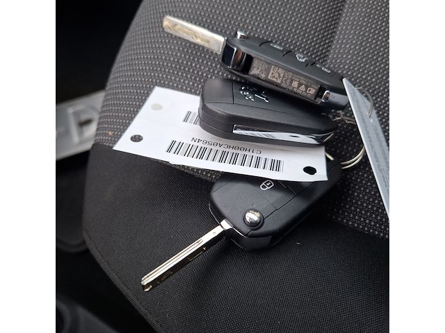 Bedrijfswagen, peugeot, partner - afbeelding 94 van  94