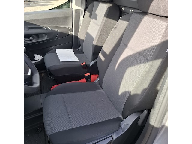 Bedrijfswagen, peugeot, partner - afbeelding 22 van  55