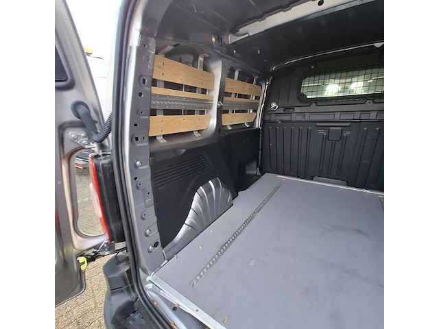 Bedrijfswagen, peugeot, partner - afbeelding 41 van  55