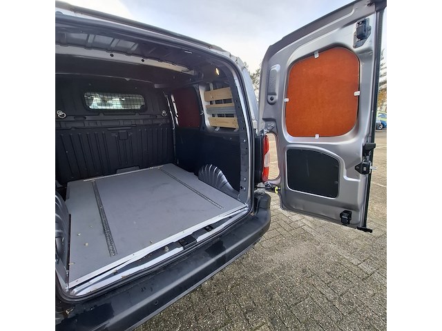 Bedrijfswagen, peugeot, partner - afbeelding 44 van  55