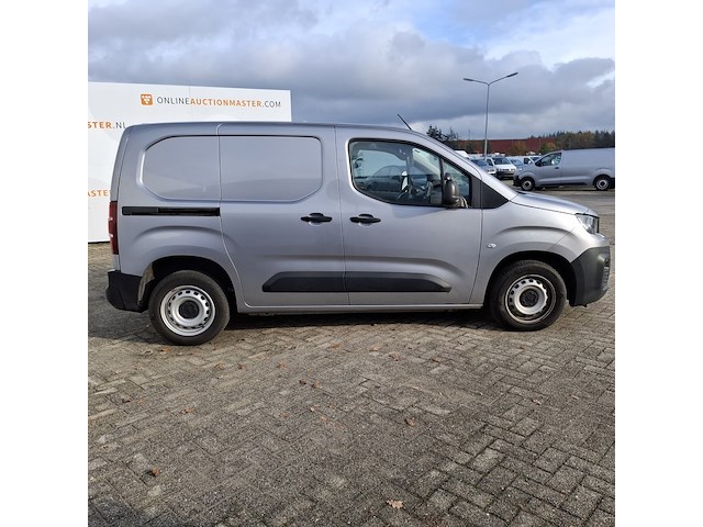 Bedrijfswagen, peugeot, partner - afbeelding 34 van  55