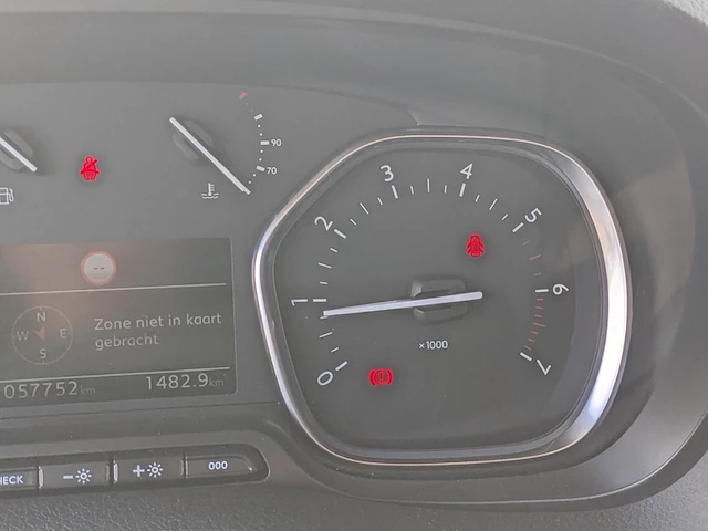 Bedrijfswagen, peugeot, traveller, 2019 - afbeelding 10 van  47