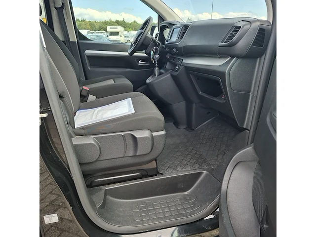 Bedrijfswagen, peugeot, traveller, 2019 - afbeelding 30 van  53
