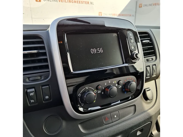 Bedrijfswagen renault, dci 90 eco, bouwjaar 2015 - afbeelding 9 van  27