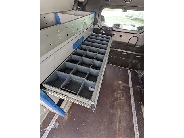 Bedrijfswagen, renault, kangoo - afbeelding 24 van  43