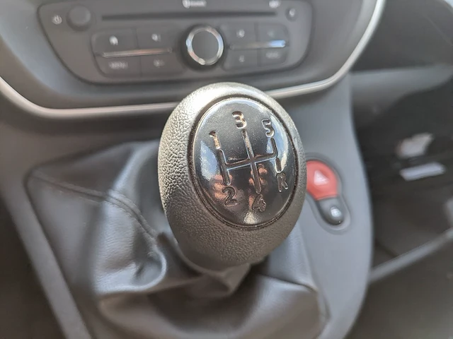 Bedrijfswagen, renault, kangoo - afbeelding 10 van  37