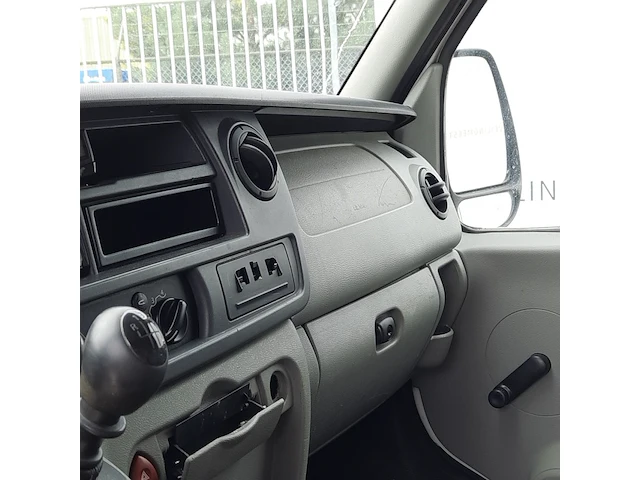 Bedrijfswagen renault, master t33 2.5dci l2h2 , bouwjaar 2006 - afbeelding 41 van  57