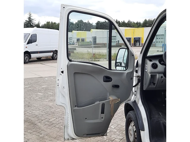 Bedrijfswagen renault, master t33 2.5dci l2h2 , bouwjaar 2006 - afbeelding 42 van  57